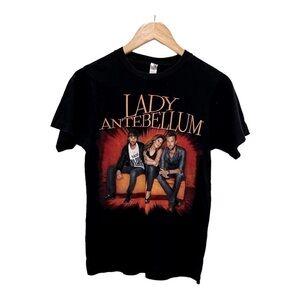 Lady Antebellum 2010 Concert T Shirt. Size small